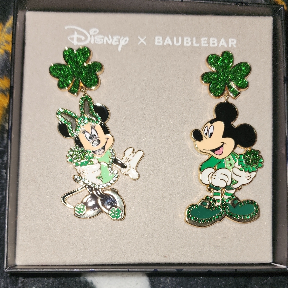 Disney x BaubleBar Mickey and Minnie Shamrock🍀✨️ Earrings/ NWB / ✨️🍀✨️🍀✨️🍀✨️